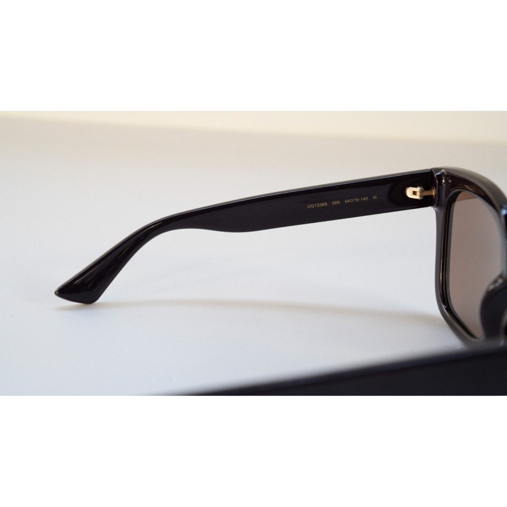 Gucci GG1338S Sunglasses Burgundy Brown Model Women - Picture 8 of 11